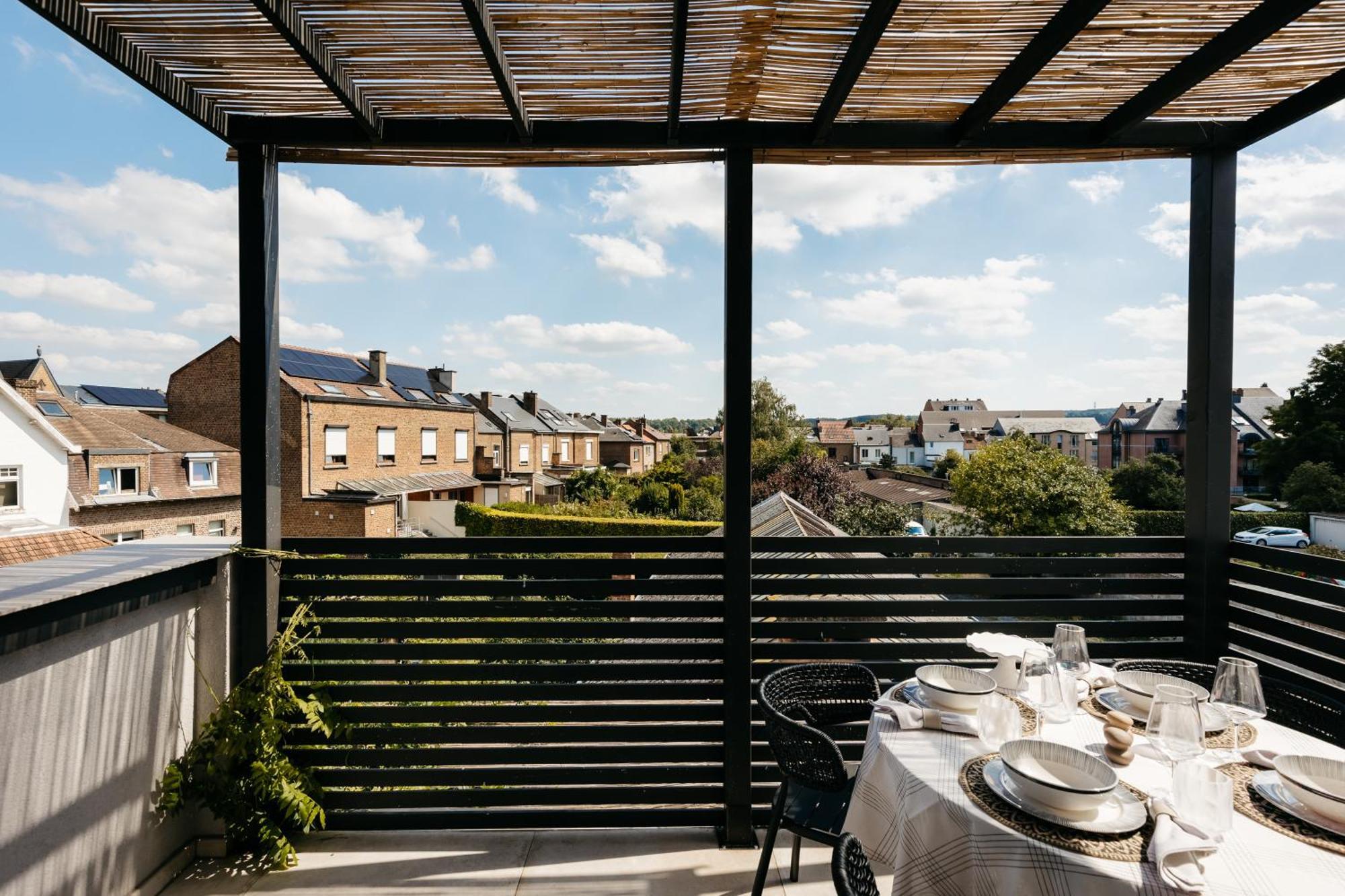 The Edgewater Suites - Skyline Namur Exterior foto