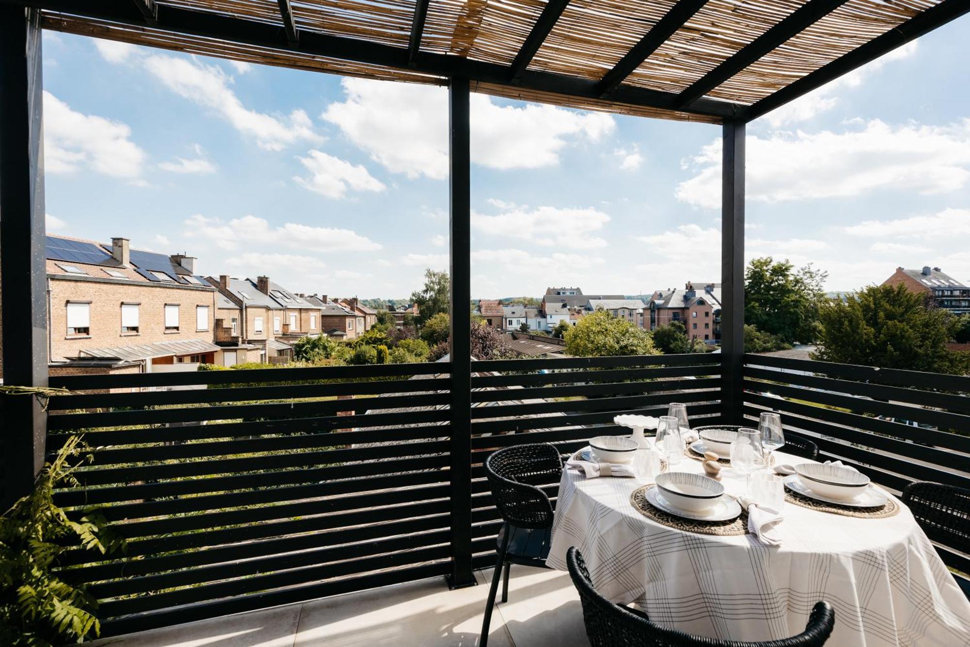 The Edgewater Suites - Skyline Namur Exterior foto