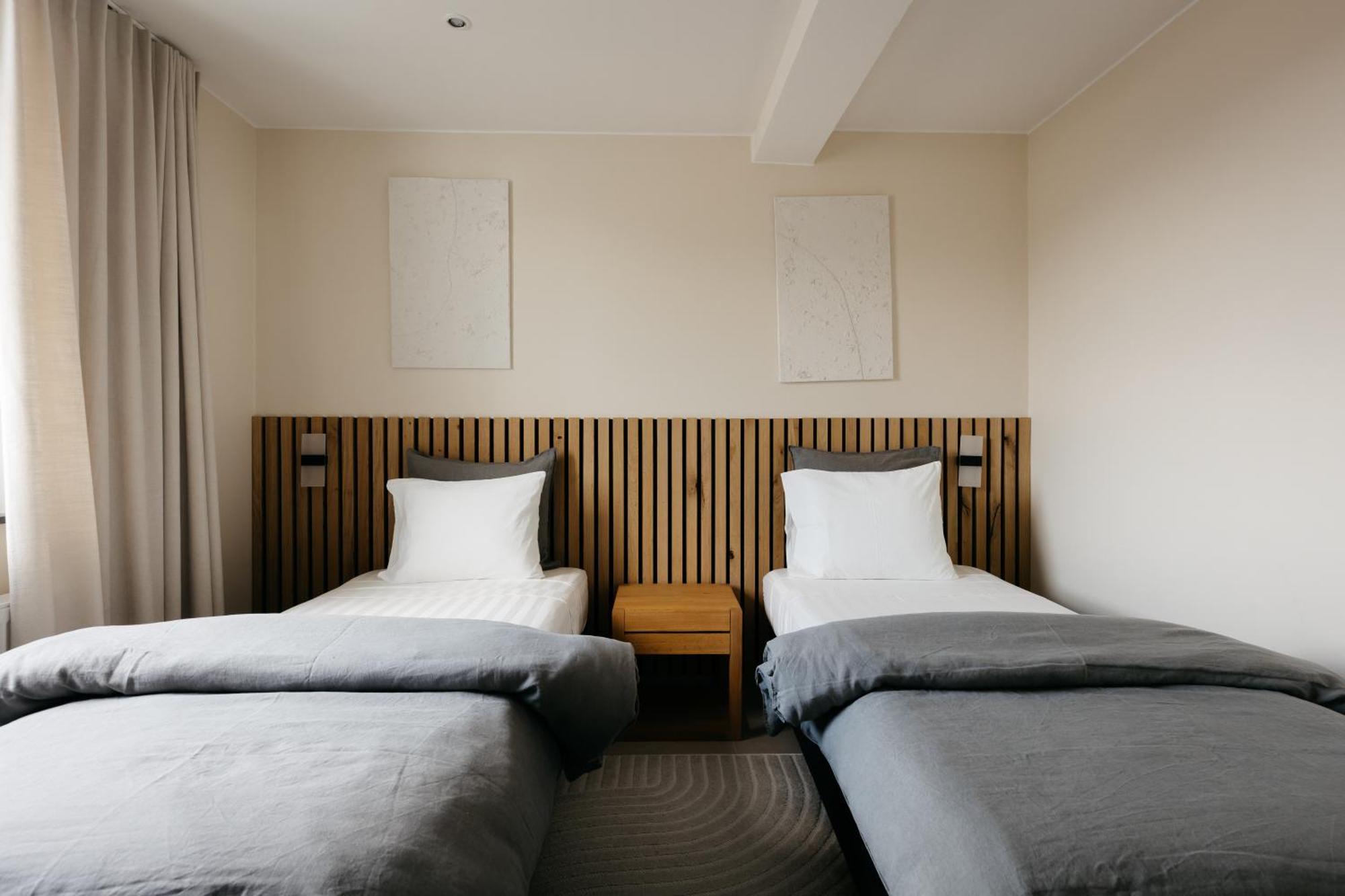 The Edgewater Suites - Skyline Namur Exterior foto