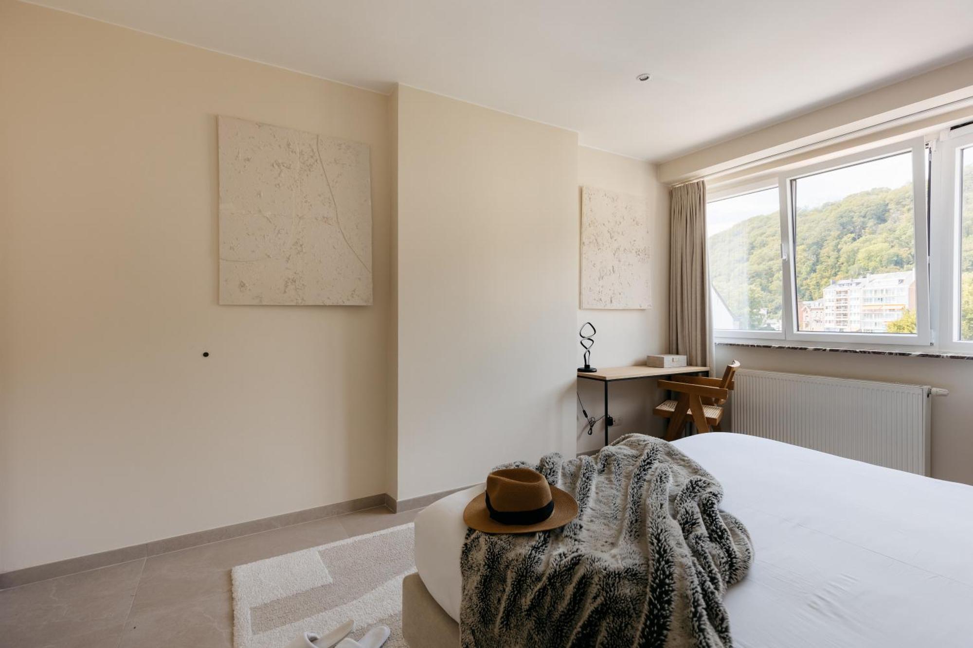 The Edgewater Suites - Skyline Namur Exterior foto